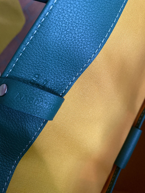G09ard purse