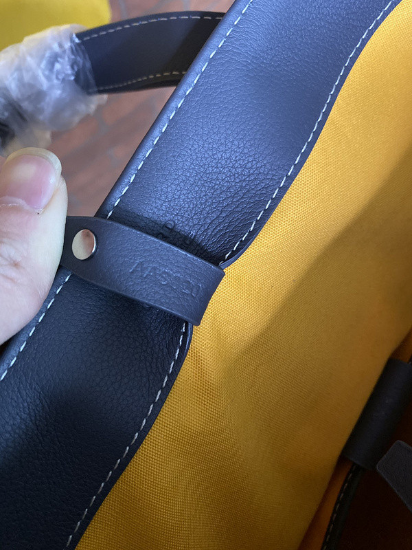 G09ard purse