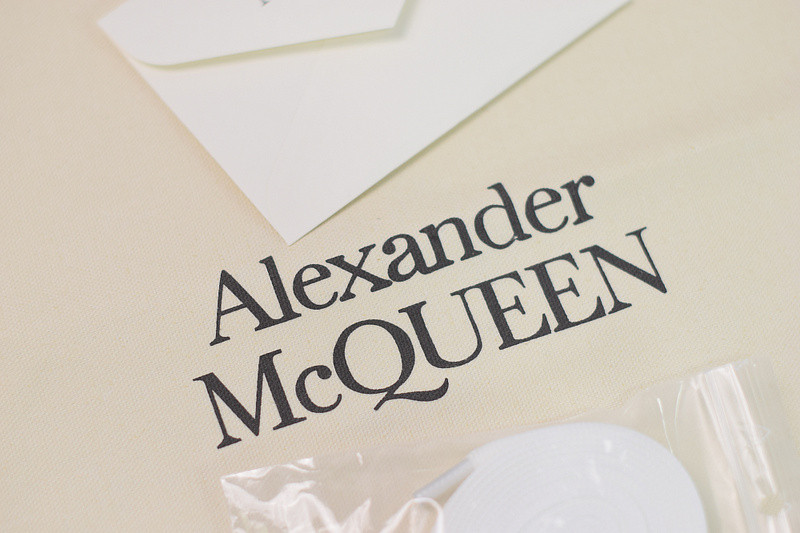 alexer mceen sneakers