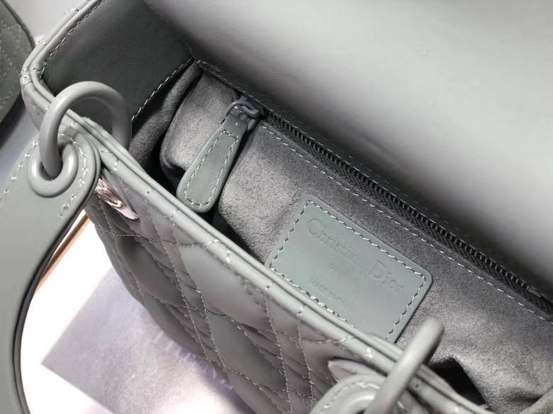 D10r bag