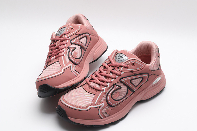 dio* sneaker