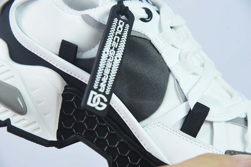 dg sneaker