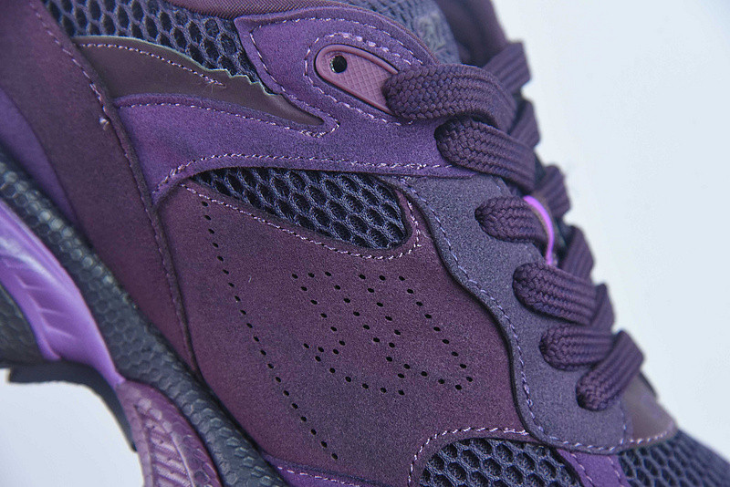 bc xl sneakers