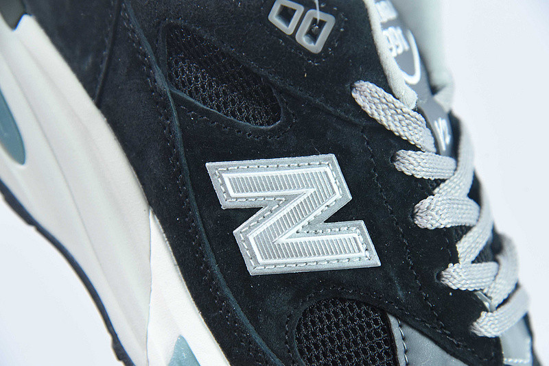 new balance sneaker
