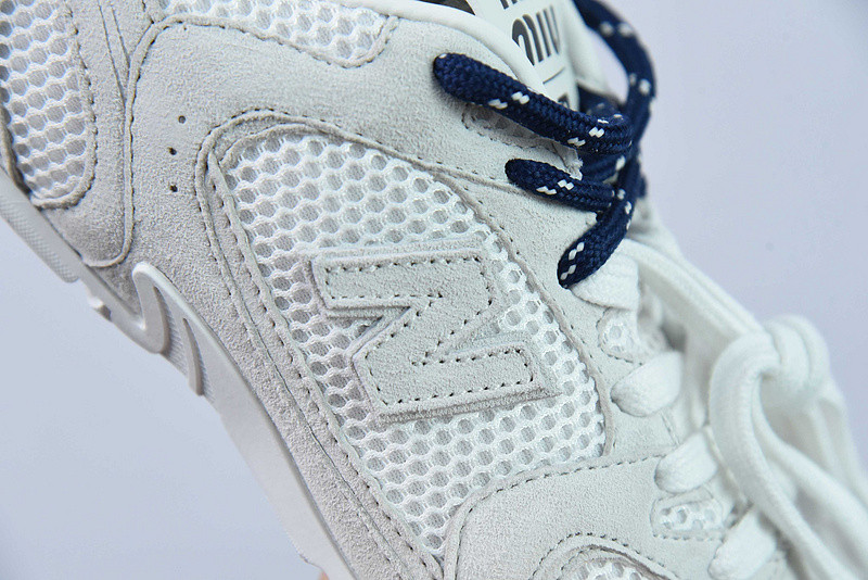 new balance sneaker