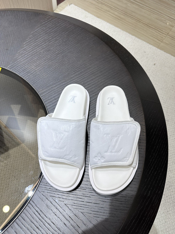 lvt sandals