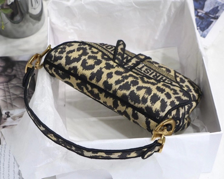 D10r bag