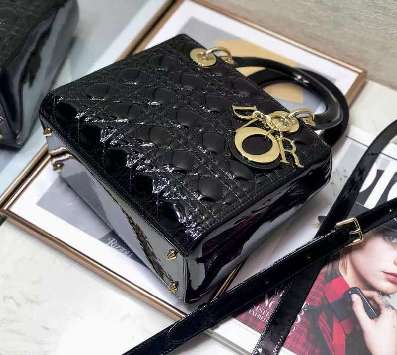 D10r bag
