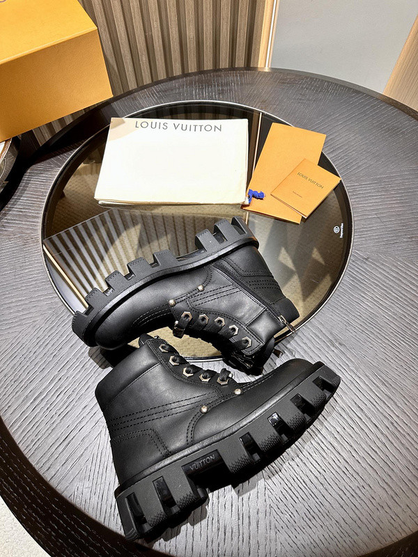 LVT BOOTS