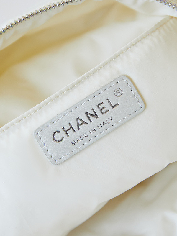 Ch**el purse