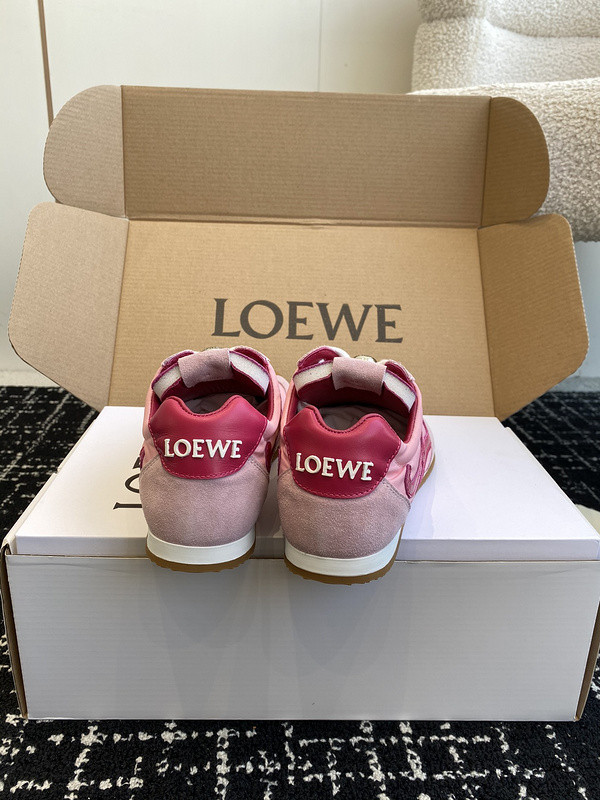L0ew* sneaker