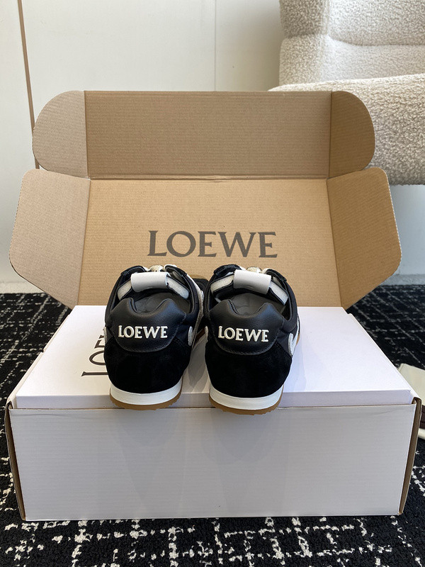 L0ew* sneaker