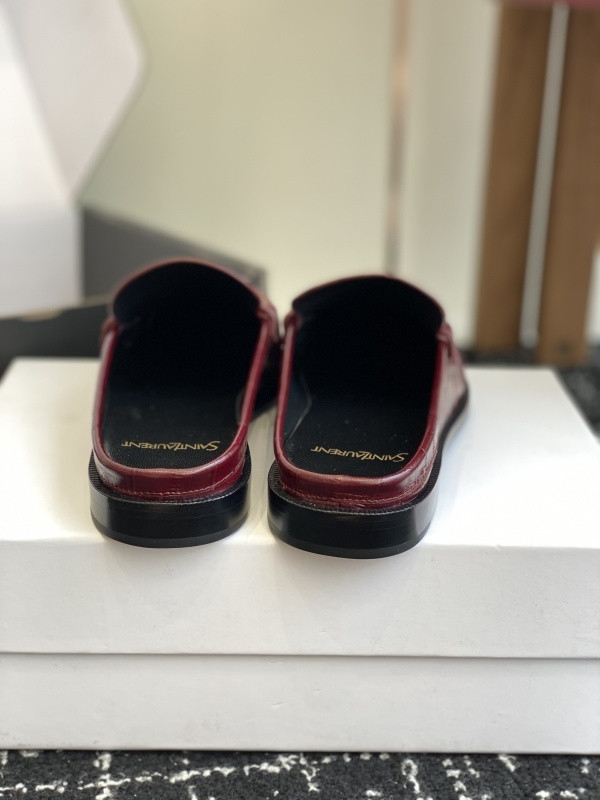 Sa1nt Lau*nt sneaker
