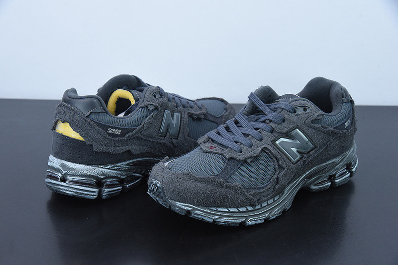 new balance sneaker