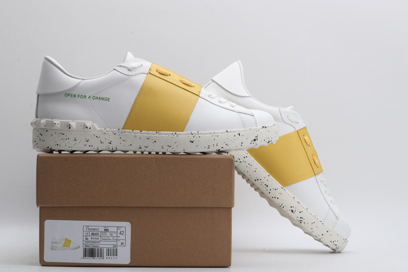 Va1e*ntin0 garavani sneaker
