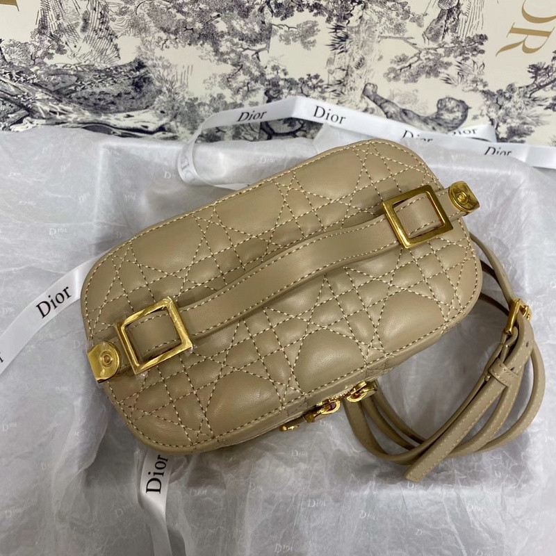 D10r bag