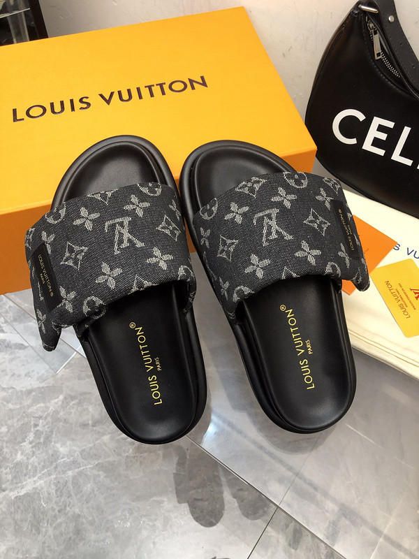 lvt sandals