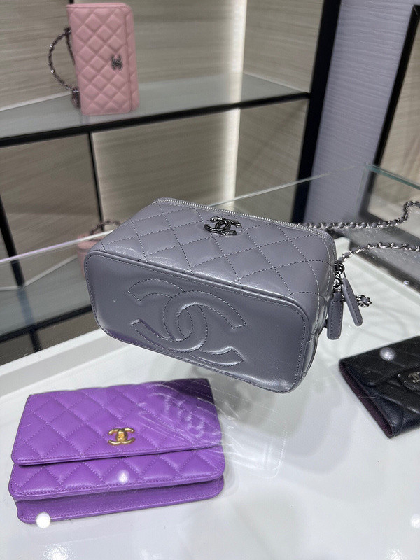 Ch**el purse