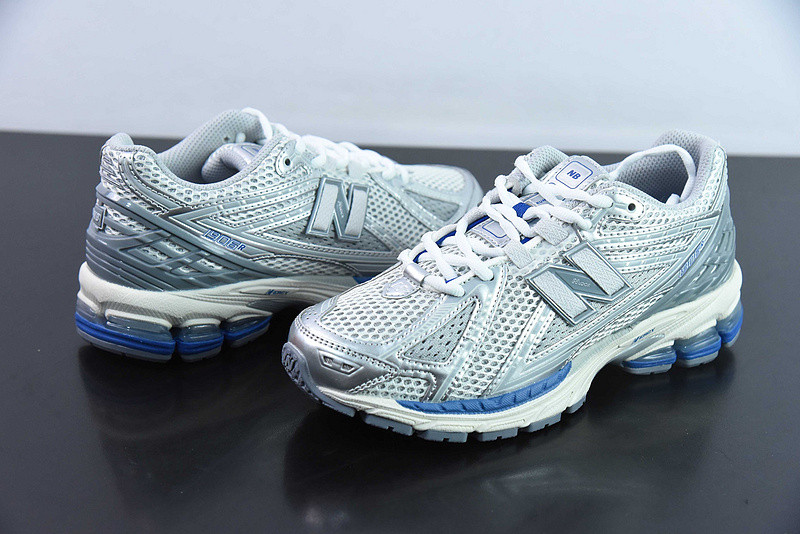 new balance sneaker