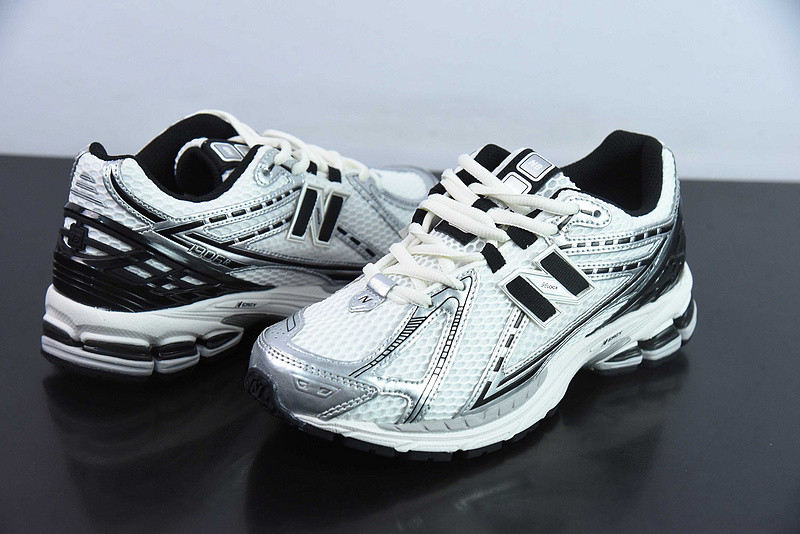 new balance sneaker