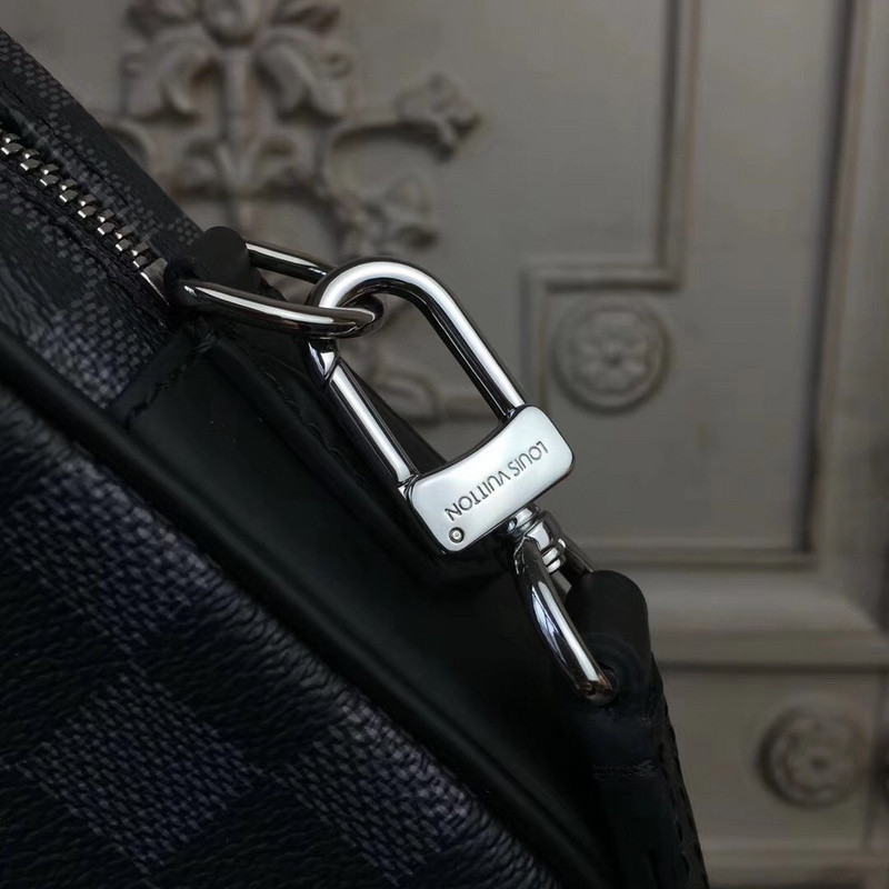 LVT PURSE