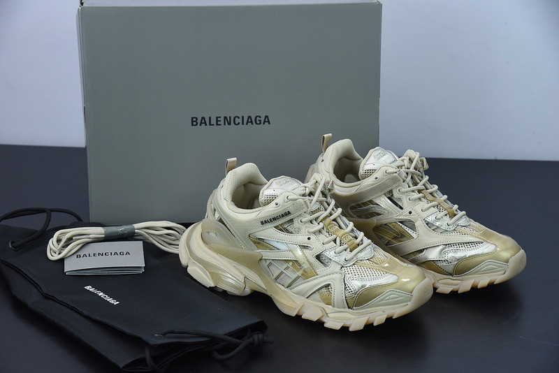bc track sneaker