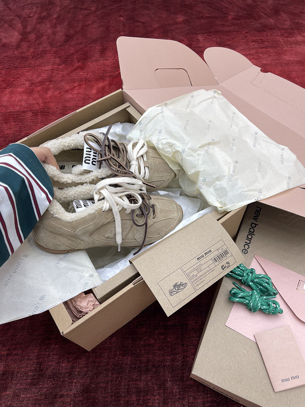 new balance x M1um1u sneaker