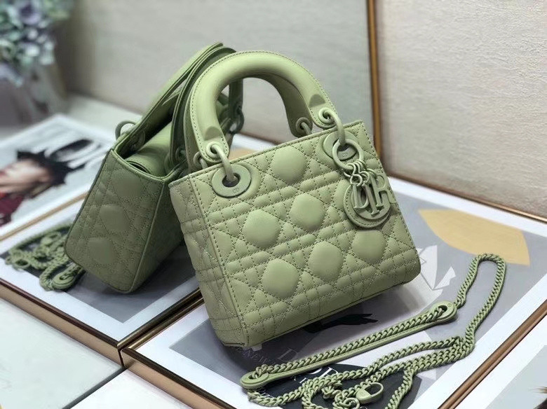 D10r bag