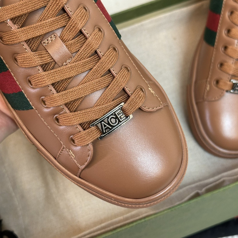 G*u*i sneaker