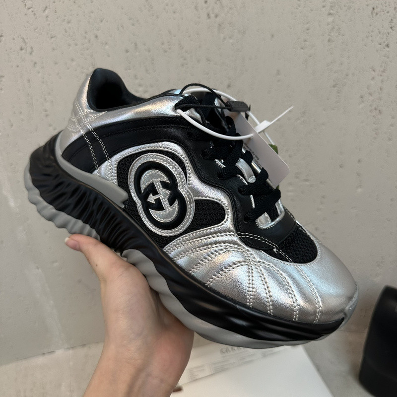 G*u*i sneaker
