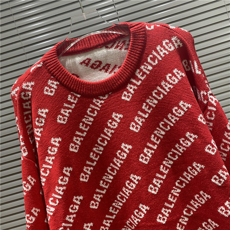 Ba1en*iaga clothes