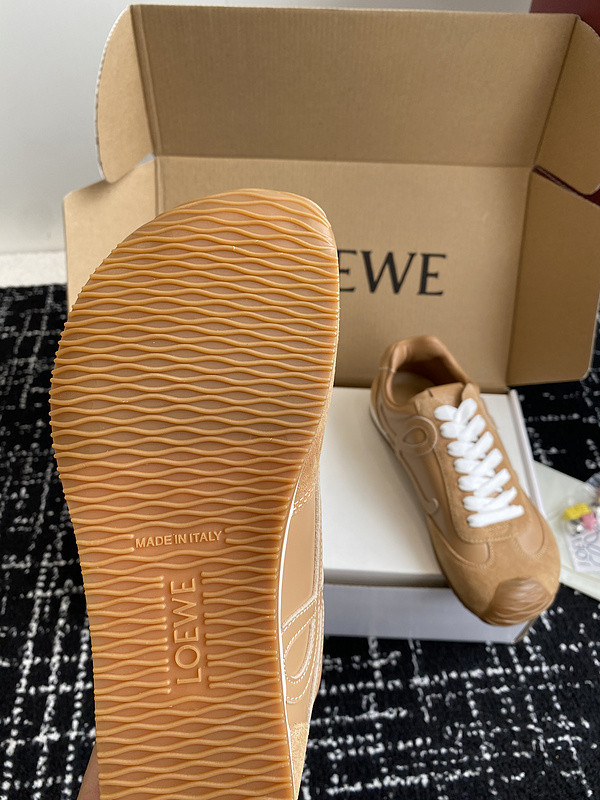 L0ew* sneaker