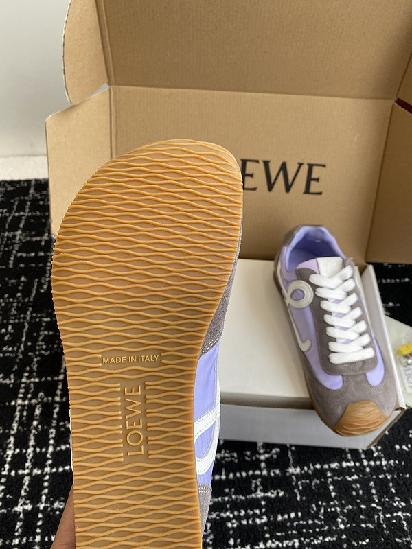 L0ew* sneaker