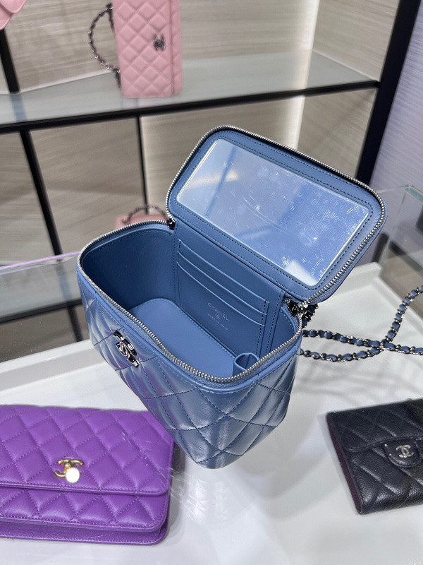 Ch**el purse