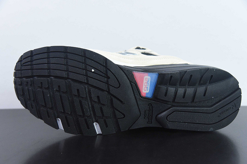 new balance sneaker
