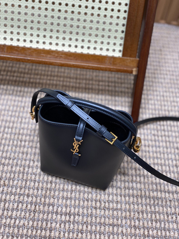 Y51 bag
