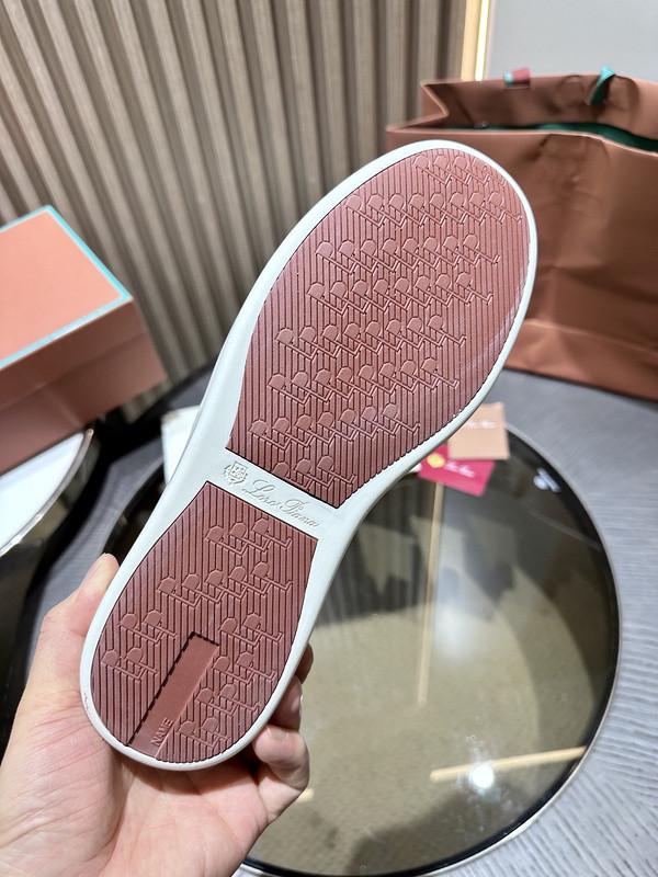 L0r0 P1ana sneaker