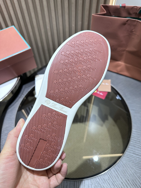 L0r0 P1ana sneaker