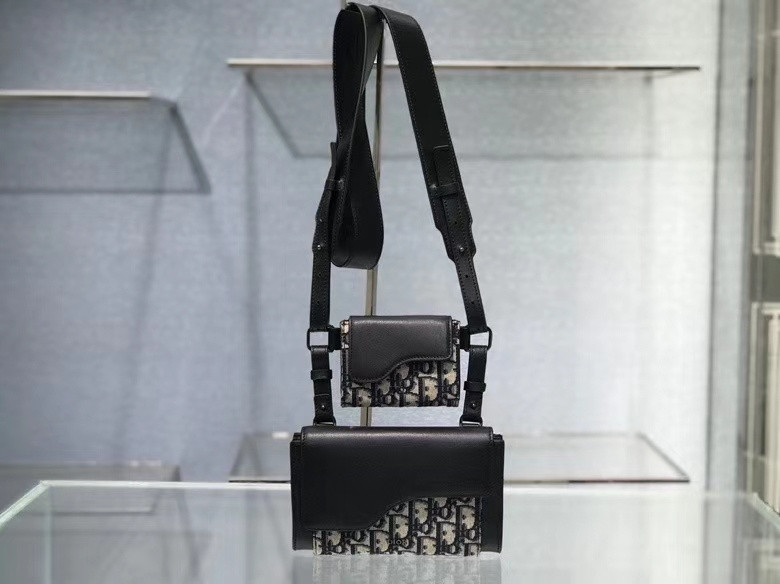 D10r bag