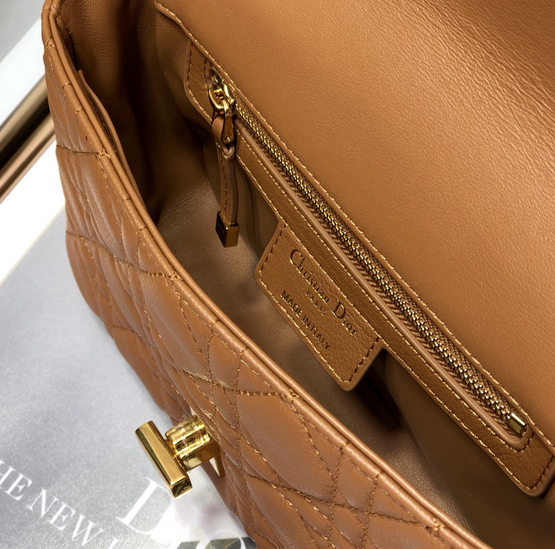 D10r bag