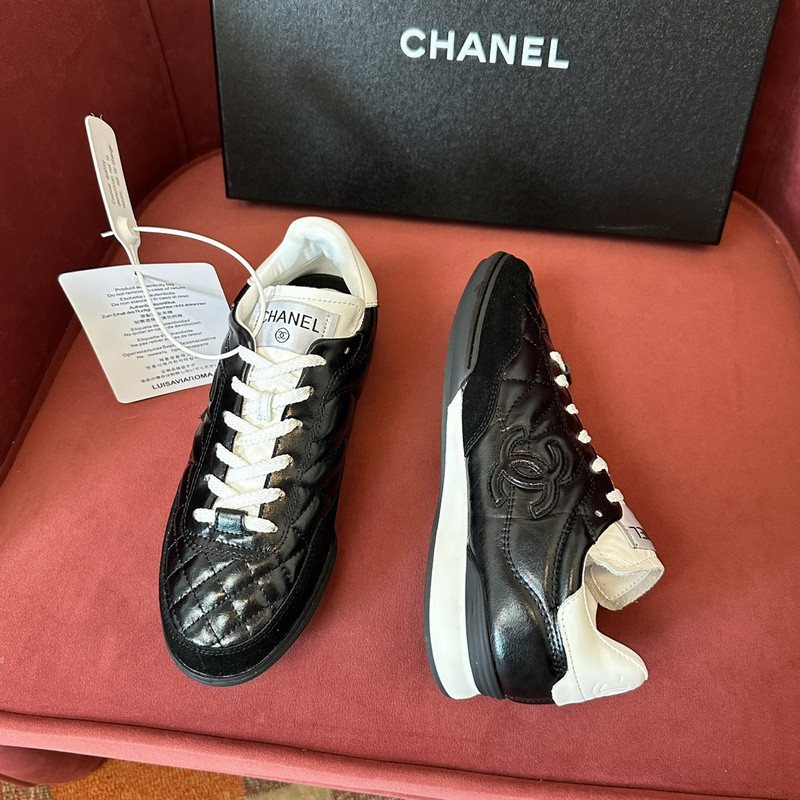 Ch*el sneaker