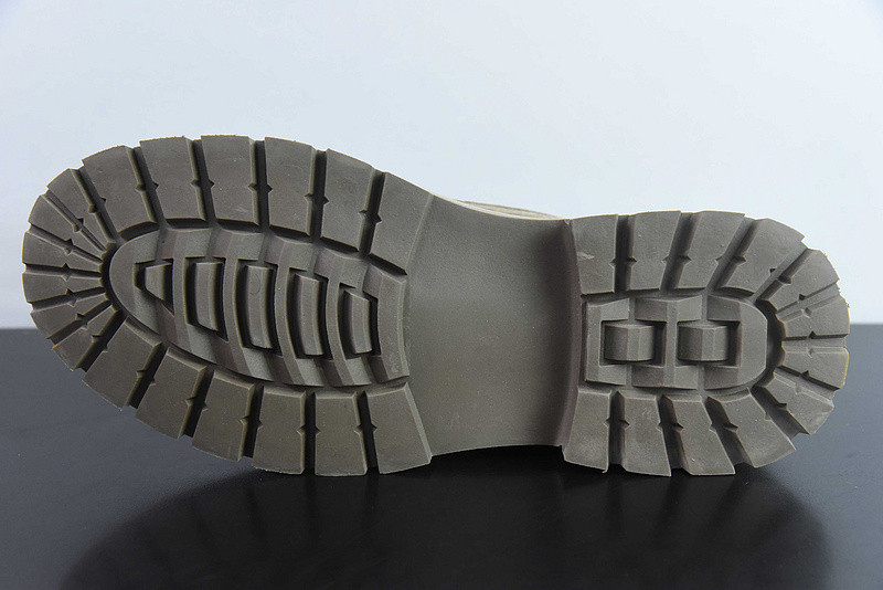 Timb**1*nd sneaker