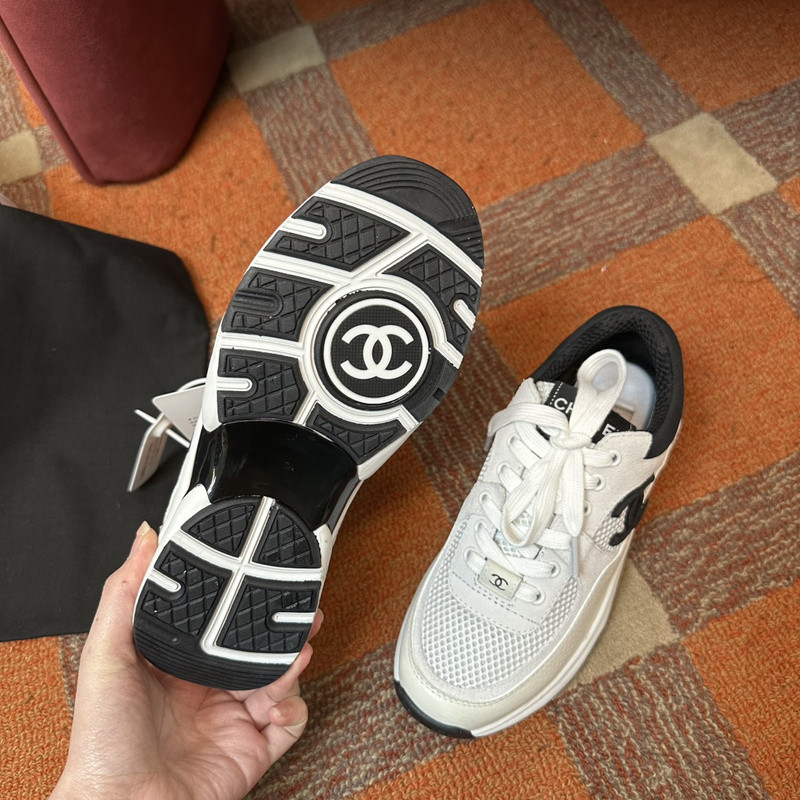 Ch**el sneaker