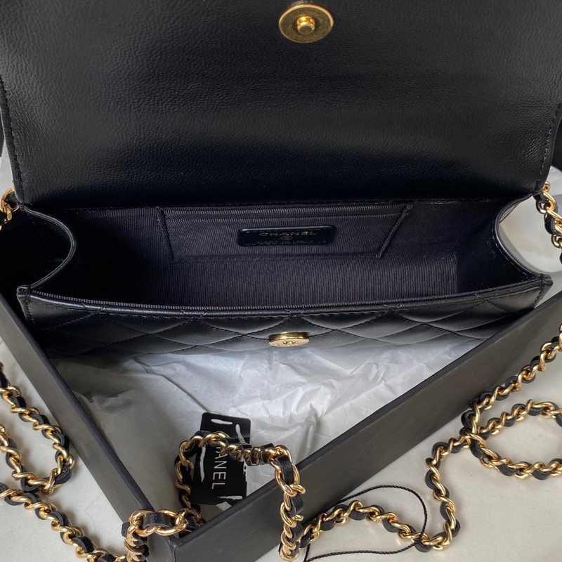 Ch**el purse