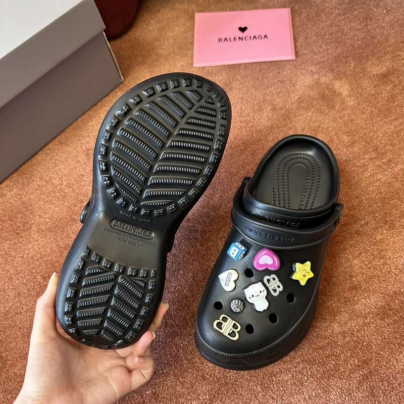 Ba1en*iaga slide