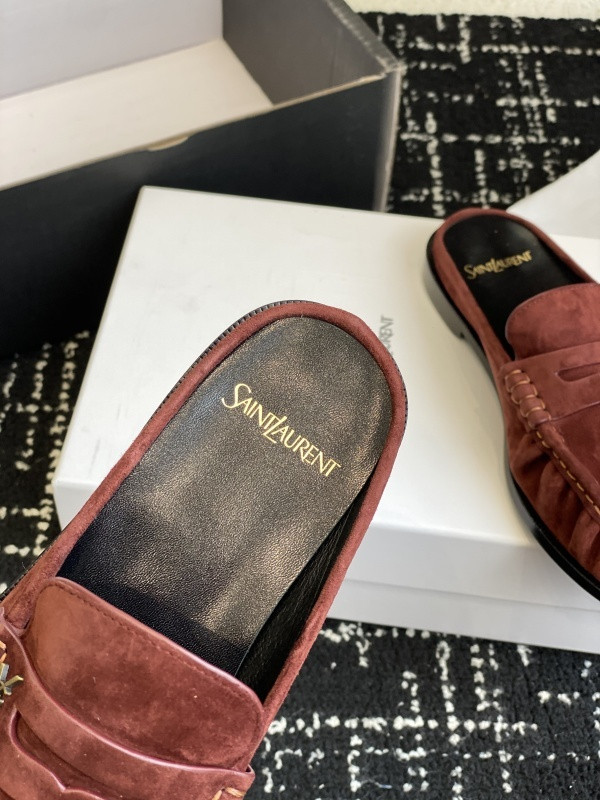 Sa1nt Lau*nt sneaker