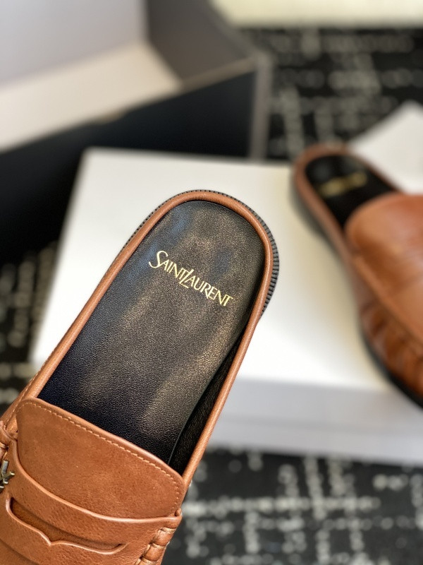 Sa1nt Lau*nt sneaker