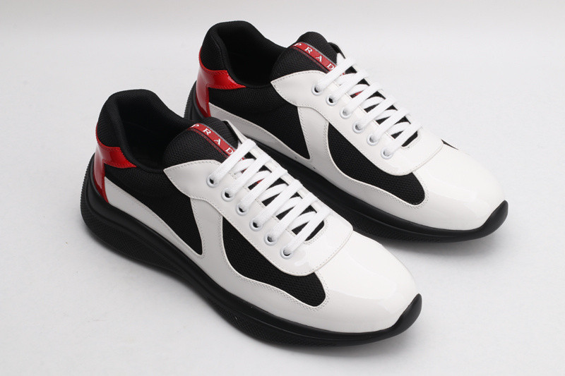 pr sneaker