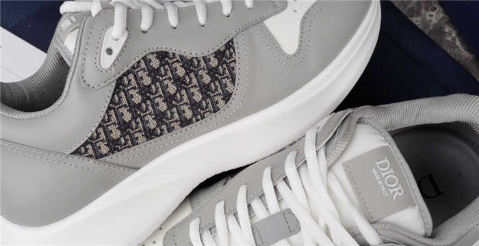 dio* b25 sneaker