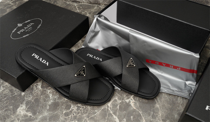 Pra*a sandals